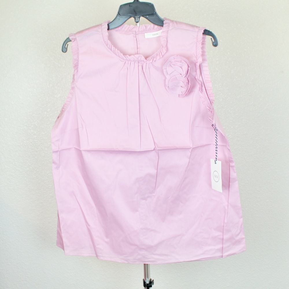 NWT 1901 Corsage Detail Ruffle Trim Shell Top